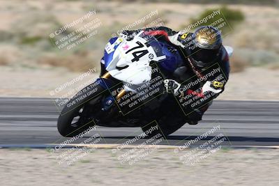 media/Jan-15-2026-Racers Edge (Thu) [[dfebeb70ab]]/3-B Group/Session 4 (Turn 6 Inside)/